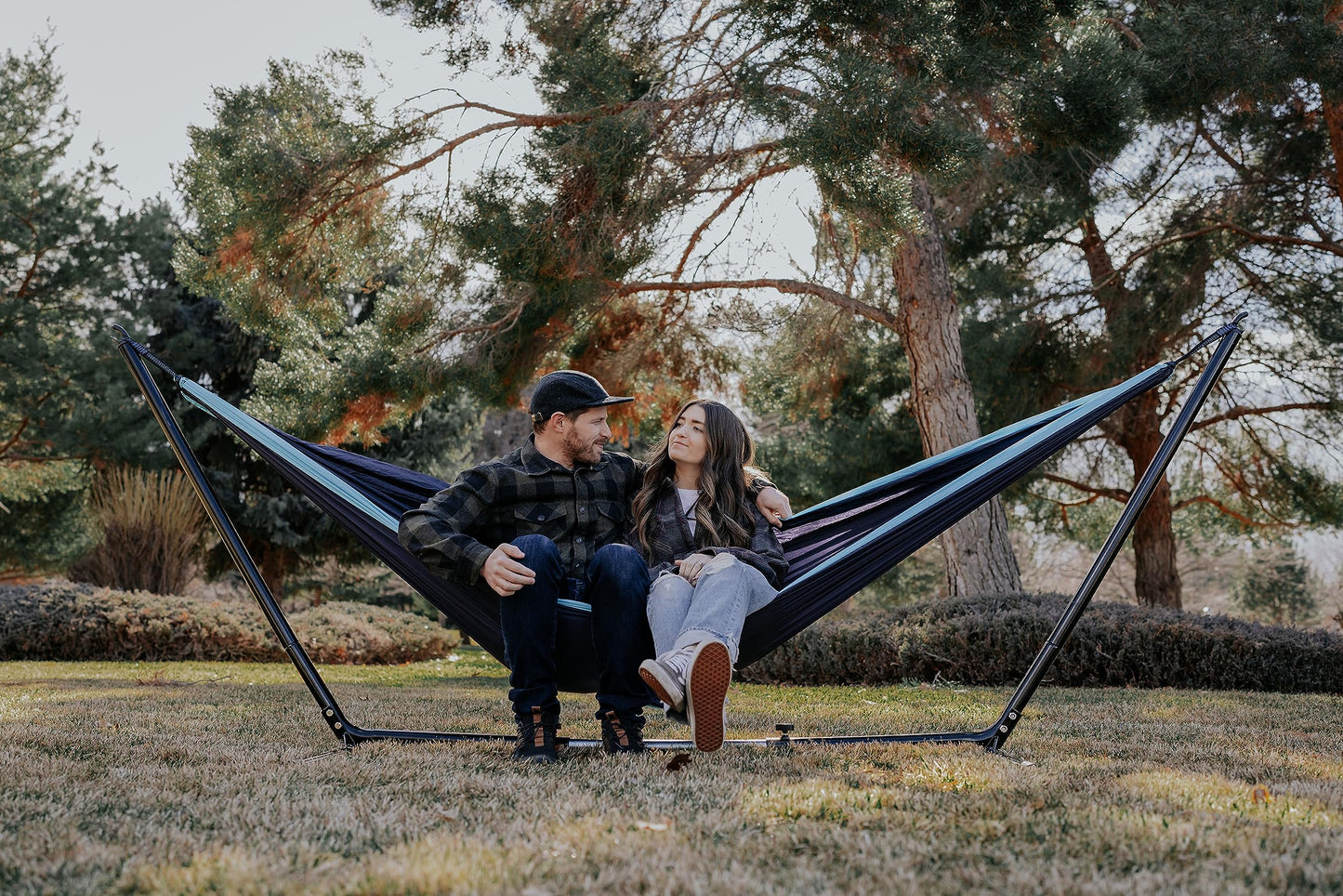 Stansport 30630-50 Double Nylon Hammock - Navy/Light Blue