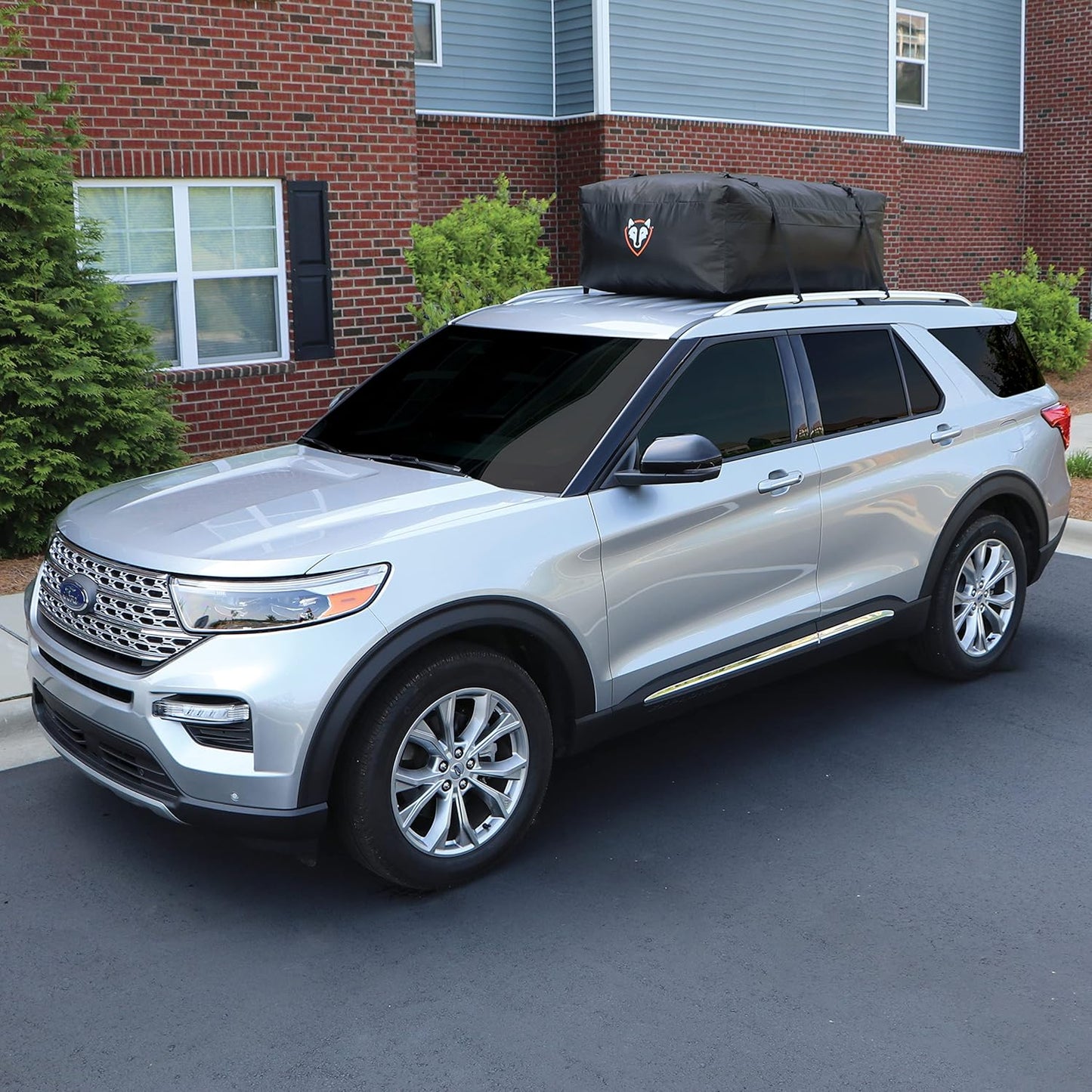 Rightline Gear Sport 2 Waterproof Rooftop Cargo Carrier for Top of Vehicle, Attaches With or Without Roof Rack, 15 Cubic Feet, Black