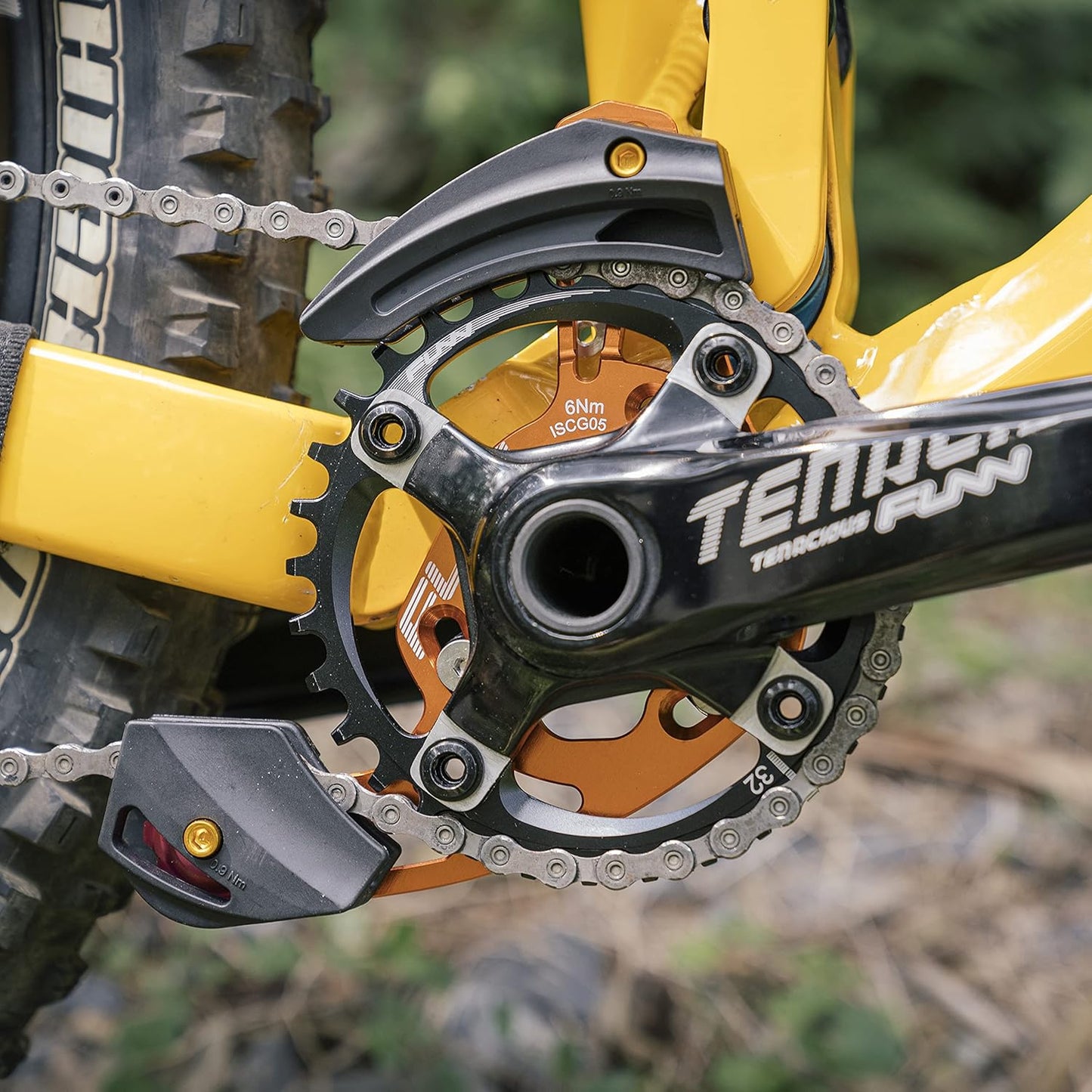 Funn Zippa AM Chain Guide, ISCG05 Interface, BSA Adapter Included, 32T-38T, Mountain Bike Chain Protector