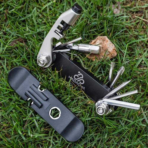Bike Multitool - Bike Chain Tool/Torx/Hex/Screwdriver - Bicycle Multitool Kit Compact and Lightweight Repair Tools for Road and Mountain Bikes (Black)