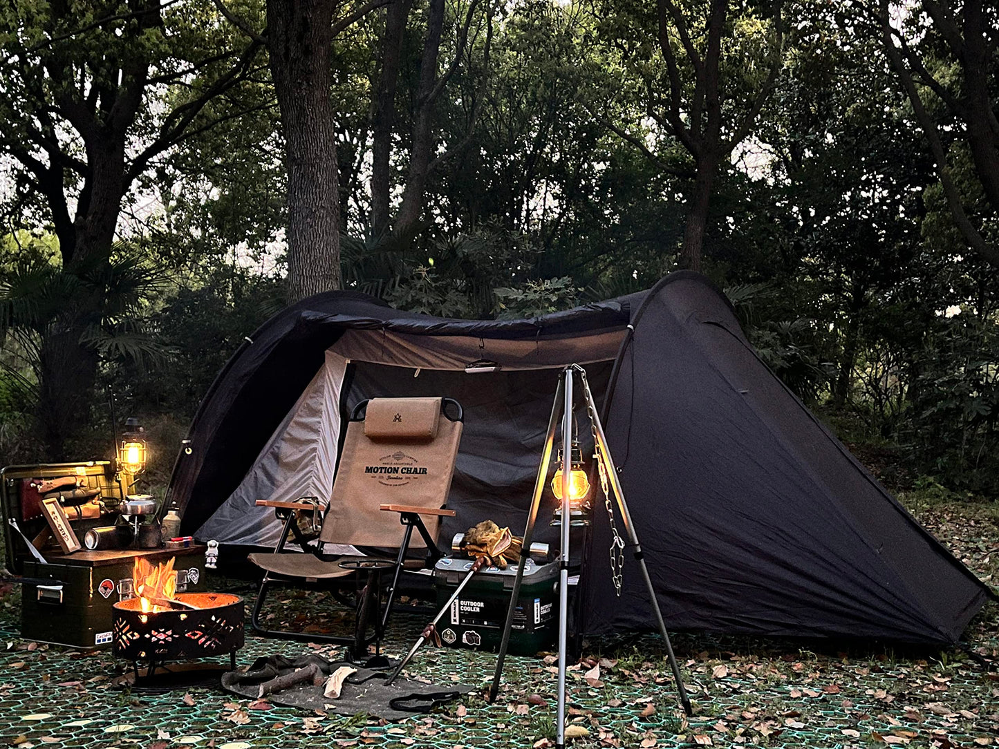 OneTigris COMETA Camping Tent, Detachable Inner Mesh Tent & Portable Carry Bag Included, Easy Setup, Waterproof Windproof Tunnel Tent for Outdoors Camping Canoeing Beach Travel Picnic (Black)