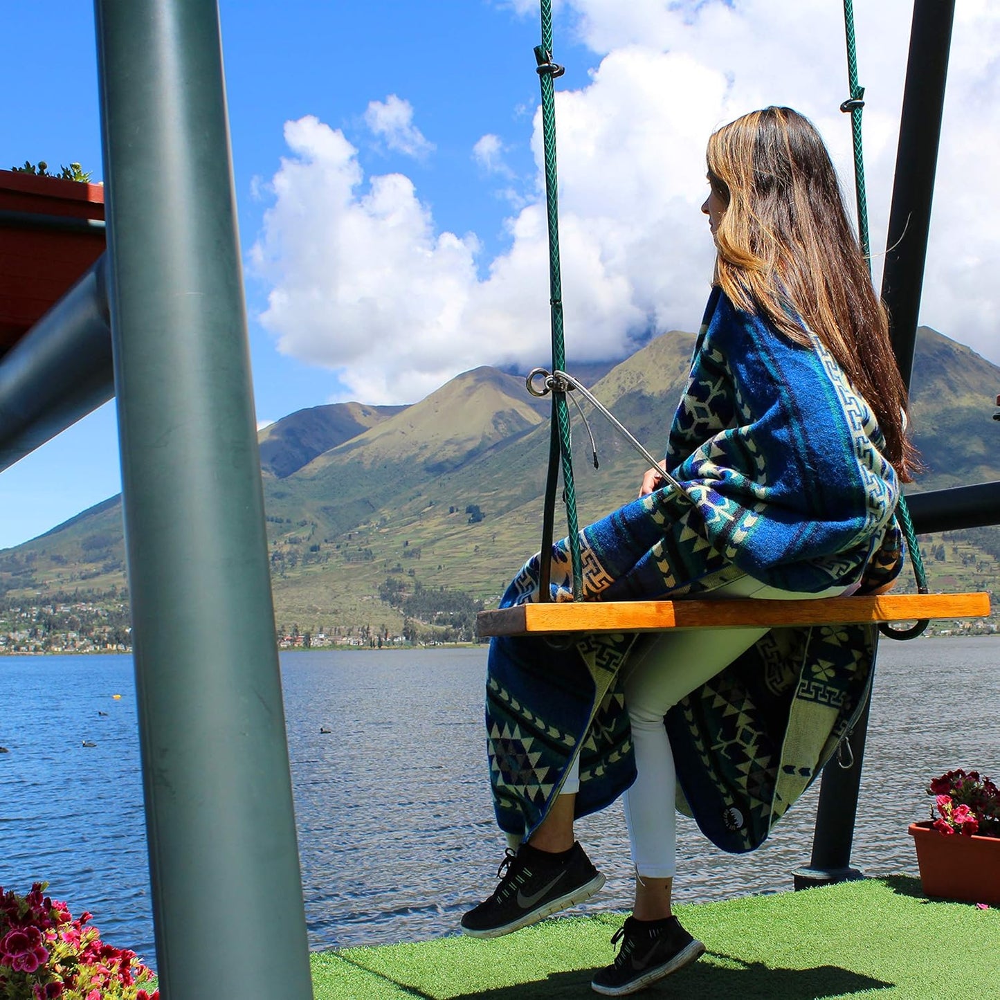 Inca Aztec Throw, Queen, King Blanket | Southwest Indian Navajo Boho Style | Native Cover for Camping, Bedding, Couch, Vanlife | Faux Alpaca, Lightweight, Hypoallergenic (Obsidian Black, Throw)