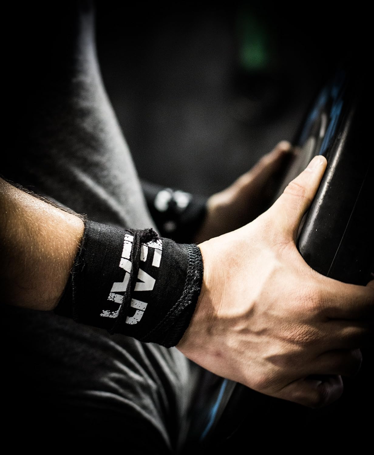 Powerlifting Wrist Wraps for Strength Training & CrossFit - One Size Fits All