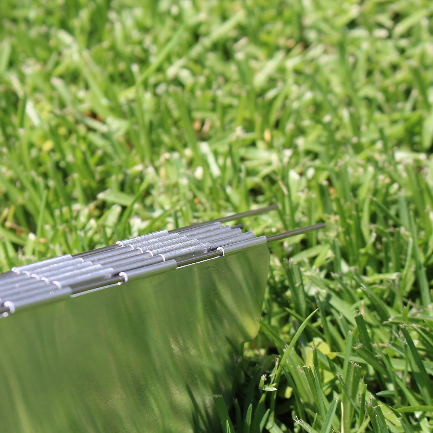 Gas One Aluminum 10 Plates Windscreen: For Use with Gas One Stove and Other Backpacking Stoves, Camping Stoves, Butane Stoves, Alcohol Stoves with Carrying Case