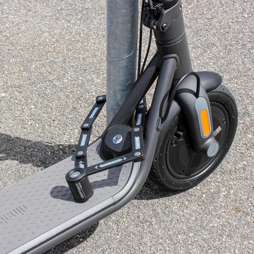 Kryptonite Keeper Mini Folding Bike Lock, Compact Lightweight High Security Anti-Theft Foldable Bicycle Lock with 2 Keys and Mount for E-Bikes Scooter Road Mountain Bikes, 80cm (31.5 in)