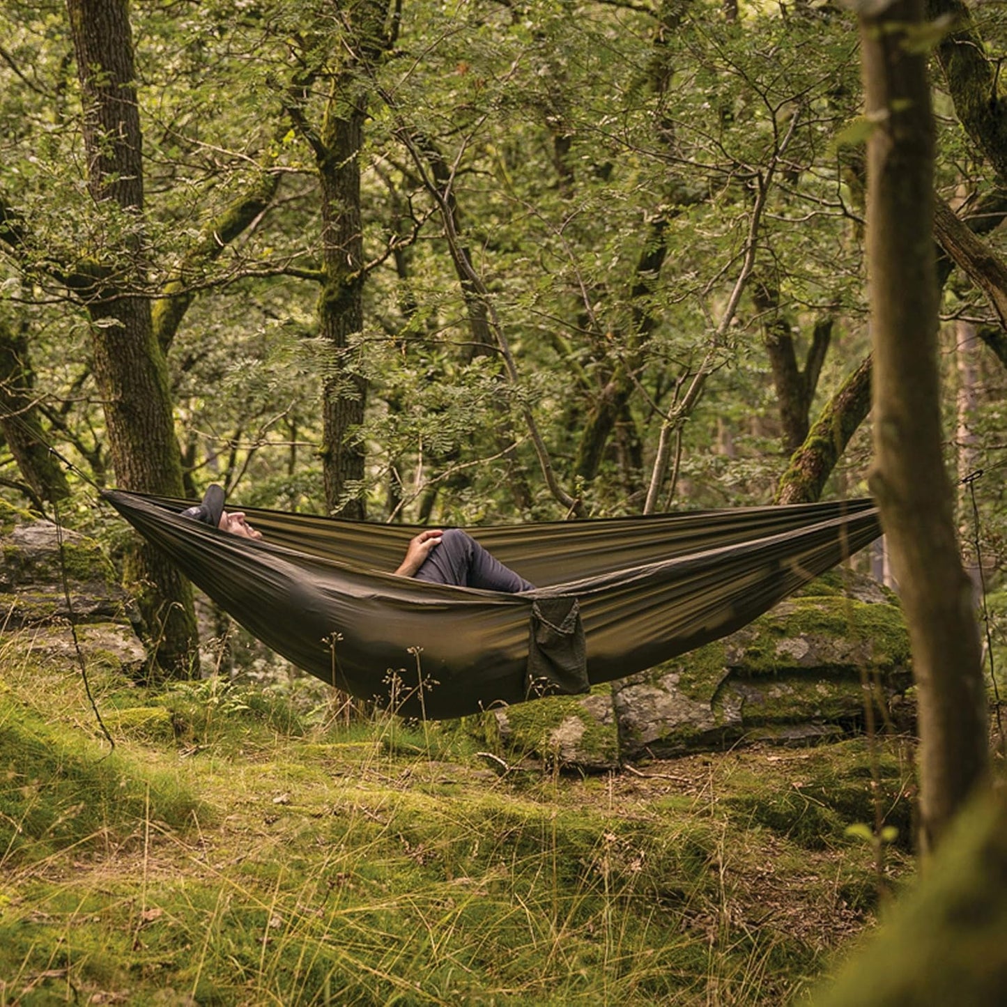 Snugpak Tropical Hammock, Lightweight Parachute Nylon, Includes 2 Steel Carabiners, Supports 400 Pounds