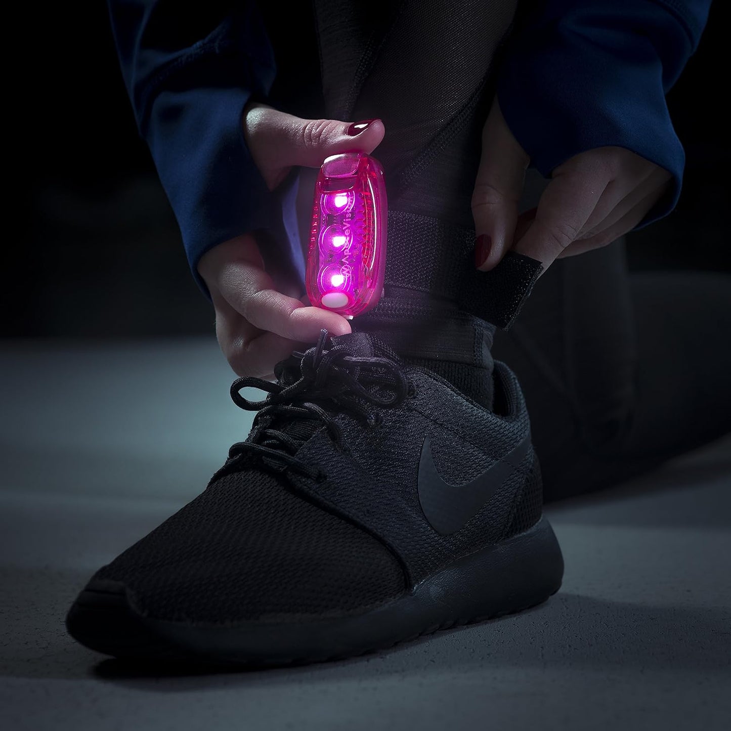 EverLightFX USB Rechargeable LED Safety Light (2 Pack) by Apace - Super Bright Bike Tail Light Works Brilliantly as Running Light for Joggers, Pets, Bicycle Strobe or Rear Clip On Lights