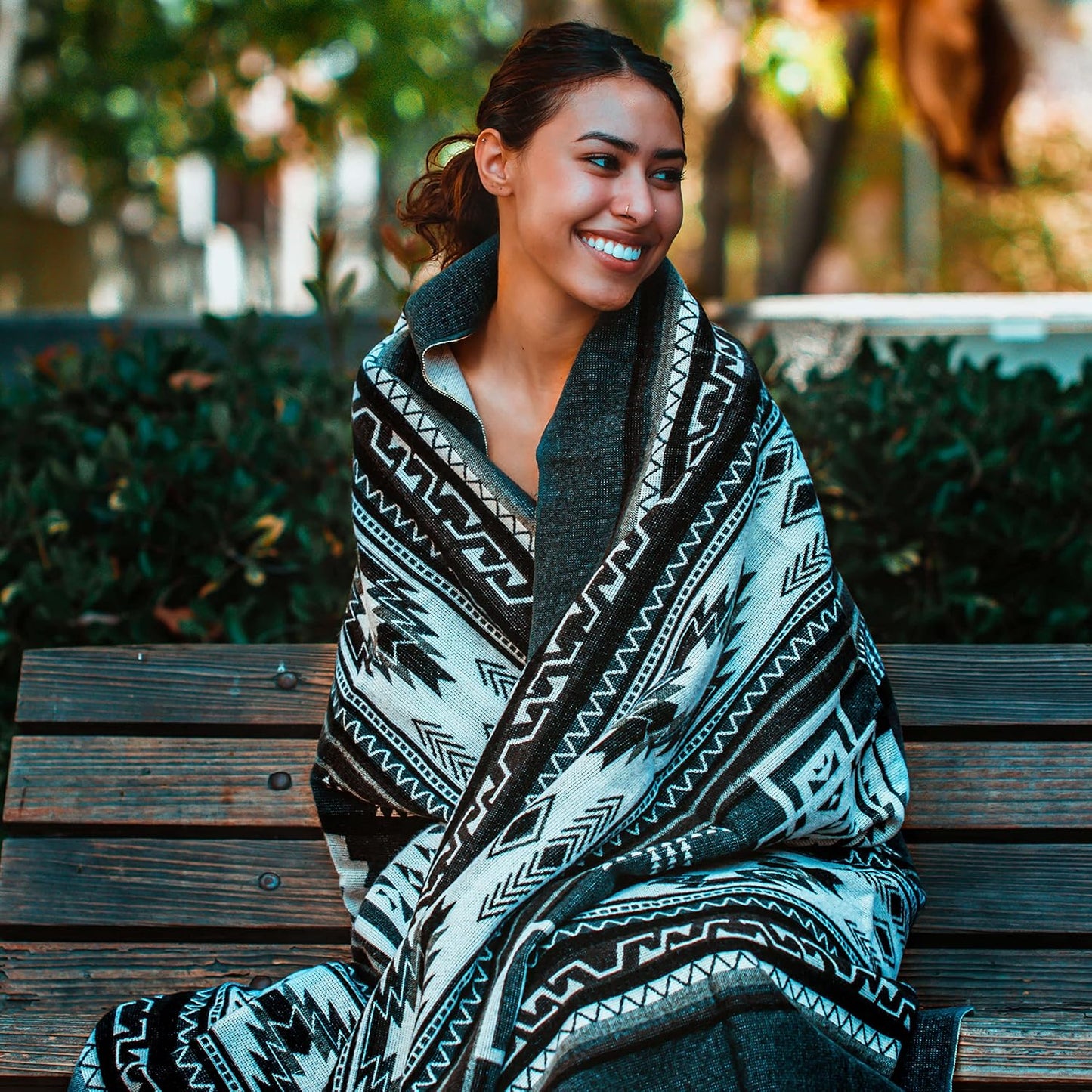 Inca Aztec Throw, Queen, King Blanket | Southwest Indian Navajo Boho Style | Native Cover for Camping, Bedding, Couch, Vanlife | Faux Alpaca, Lightweight, Hypoallergenic (Obsidian Black, Throw)