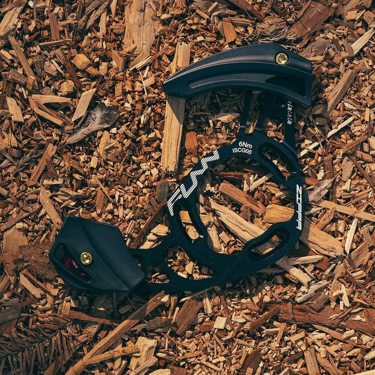 Funn Zippa AM Chain Guide, ISCG05 Interface, BSA Adapter Included, 32T-38T, Mountain Bike Chain Protector