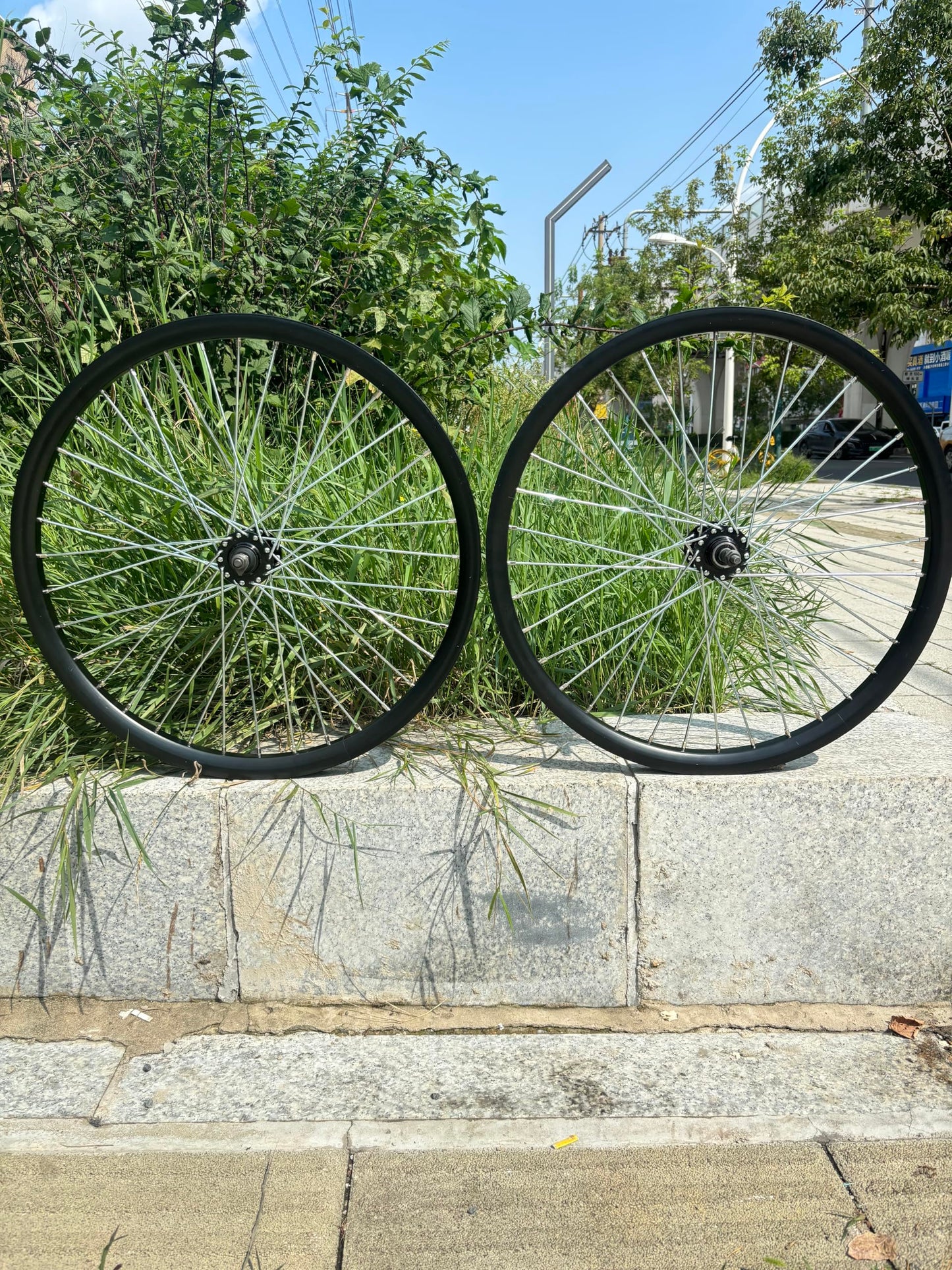 AUTES 26 inch Bicycle Wheel Set Double Wall Aluminum 26" Rim Set,Disc Brake,Front & Rear Heavy Duty Wheelset 10G 36 Spokes for MTB/Road/Cruiser Bikes(Rim Size 22.44")