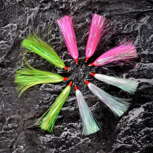 OROOTL Fishing Teasers, 18pcs Mylar Flash Bucktail Teaser Trolling Skirt Lure Tail for Saltwater Fishing Flounder Rigs Cod Sea Bass Wahoo, White