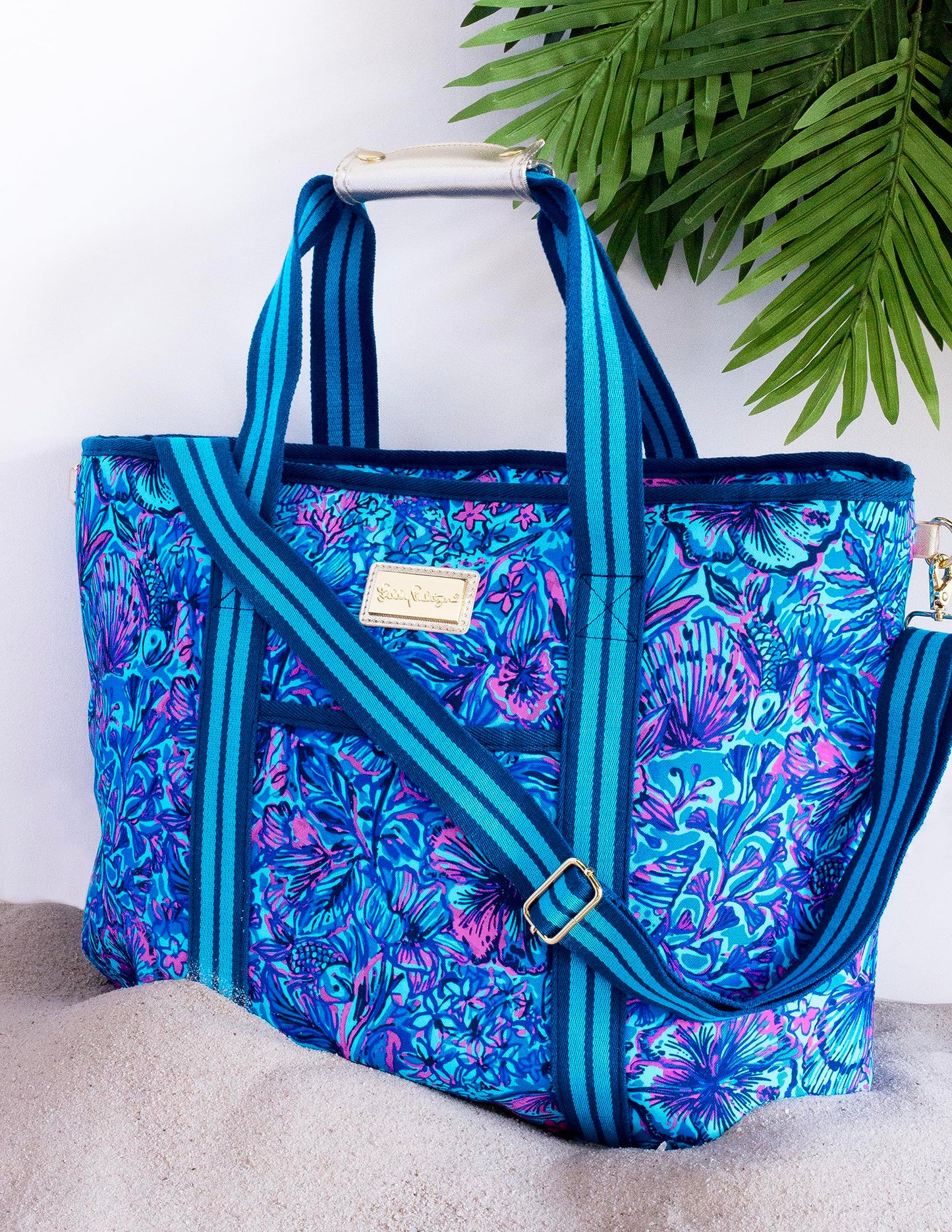 Lilly Pulitzer Blue Picnic and Beach Cooler, Insulated Bag with Adjustable Shoulder Strap and Zipper, Large Soft Cooler for Groceries or Travel, Shells N Bells